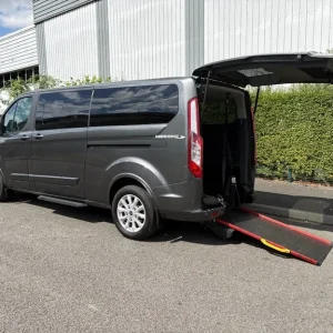 2018 Ford Tourneo Custom Titanium - Image 6