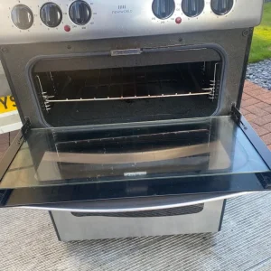 60cm Halogen Cooker Silver and Black - Image 3