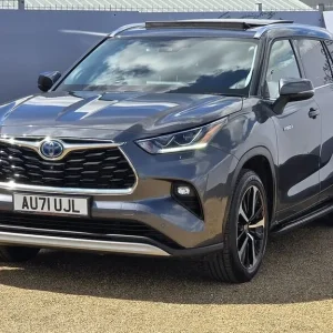 2021 Toyota Highlander VVT-i Hybrid SUV - Image 3