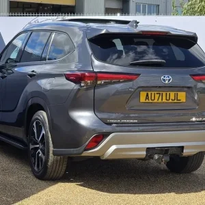 2021 Toyota Highlander VVT-i Hybrid SUV - Image 7