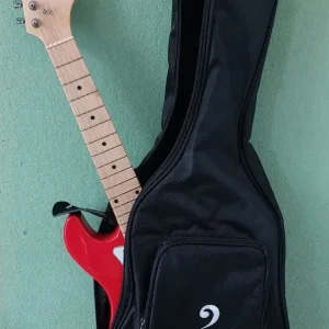 Kids electric guitar with Watson amp and mic - Image 2