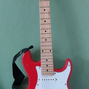 Kids electric guitar with Watson amp and mic - Image 3