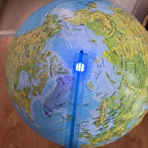 Earth globe - Image 2