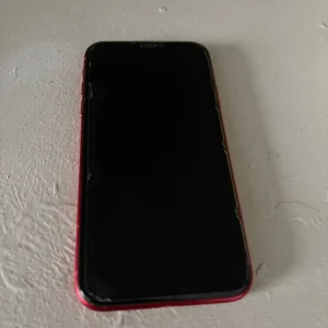 Iphone 11 Unblocked 64GB in Red - Image 3