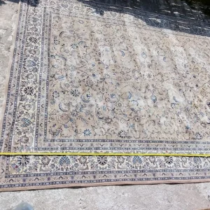 Large Woollen Rug - Image 2