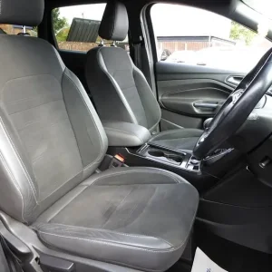 2017 Ford Kuga TDCi EcoBlue ST-Line SUV Diesel Manual - Image 7