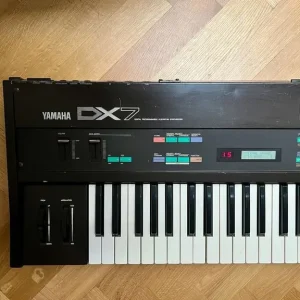 Yamaha DX7 FM Synthesizer - Image 2