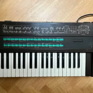Yamaha DX7 FM Synthesizer - Image 3