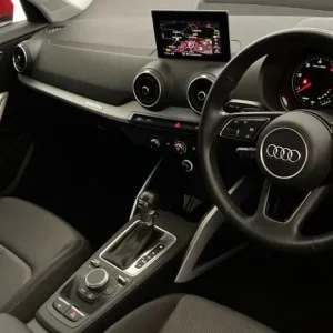 2019 Audi Q2 35 TDI Quattro Sport 5-door Diesel Estate - Image 6