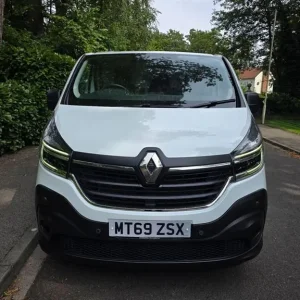 2020 Renault Trafic 2.0 dCi ENERGY 28 Business+ SWB Van - Image 2