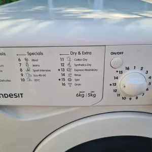 Washer and dryer - Image 3