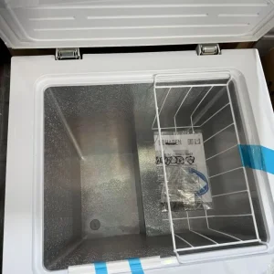 Haden 99L White Chest Freezer – Adjustable Thermostat, Great for Garages or Outbuildings - Image 7