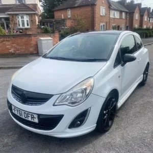 2011 Vauxhall Corsa 1.4 Manual 3-door - Image 2