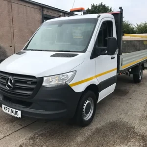 2021 Mercedes-Benz Sprinter 315CDI 13FT Dropside Progressive 150PS Euro 6 Tail Lift - Image 3