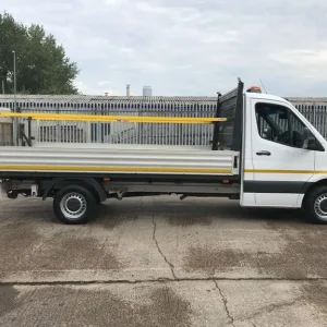 2021 Mercedes-Benz Sprinter 315CDI 13FT Dropside Progressive 150PS Euro 6 Tail Lift - Image 6