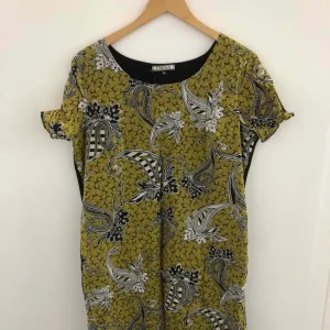 70+ Silk Dresses and Kaftans from House of Fraser Unsold Stock - Image 3