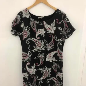 70+ Silk Dresses and Kaftans from House of Fraser Unsold Stock - Image 4