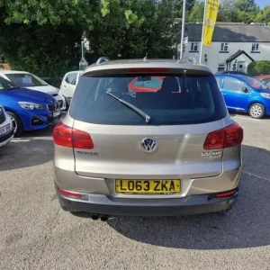 2014 Volkswagen Tiguan 2.0 TDI BlueMotion Tech Match SUV - Image 3