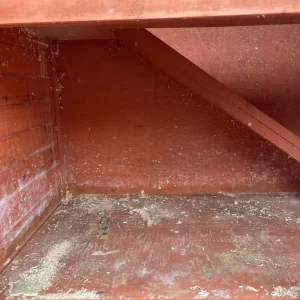 5ft two-storey guinea pig and rabbit hutch - Image 6