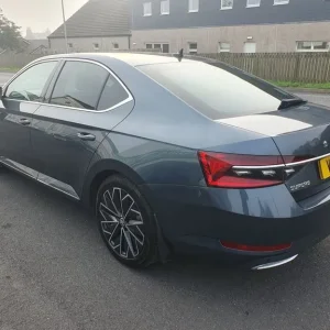 2020 Skoda Superb L&K 2.0 Tsi Hatchback - Automatic - Image 4