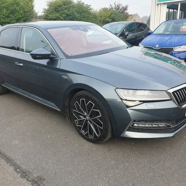 2020 Skoda Superb L&K 2.0 Tsi Hatchback - Automatic