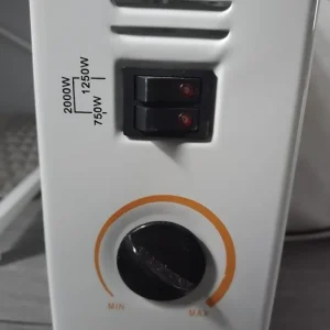 Standing Radiator Convector Heater - 3 Heat Settings - Image 2