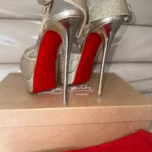 Christian Louboutin gold heels uk 5 - Image 2