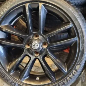 Vauxhall Genuine 17-inch alloy wheels with 4 tyres - Image 6