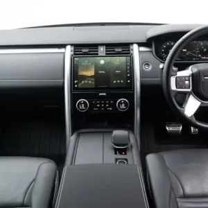 2024 Land Rover Discovery 3.0 D300 Dynamic HSE Hard Top Urban 5-seat - Image 2