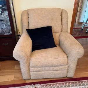 3-piece suite with electric recliner - Image 5