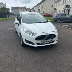 Ford Fiesta Hatchback 2014 Manual 5-door
