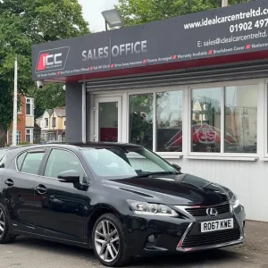 2017 Lexus CT 200H Executive Edition Hybrid Hatchback - Image 7