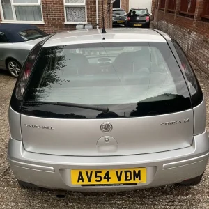 2004 Vauxhall Corsa 5-door hatchback - Image 3