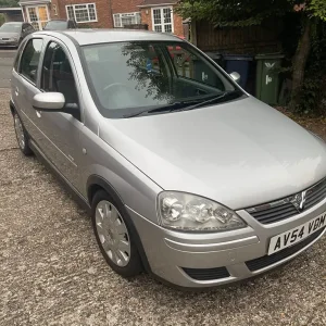 2004 Vauxhall Corsa 5-door hatchback - Image 4
