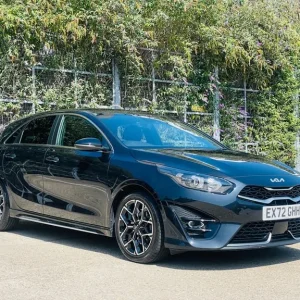 2022 Kia Ceed 1.5T GDi ISG GT-Line 5-door hatchback manual - Image 7