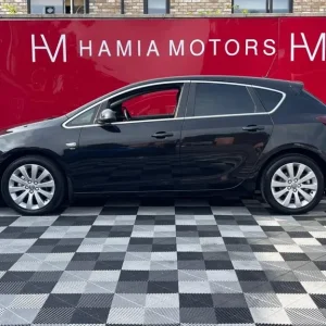 2013 Vauxhall Astra 1.6 16v Elite Hatchback - Image 8