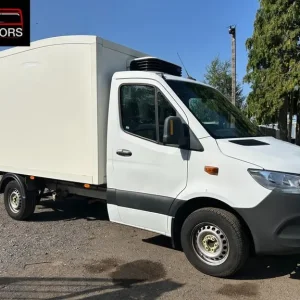 2020 Mercedes-Benz Sprinter 3.5t Progressive Chassis Cab Diesel Manual - Image 3