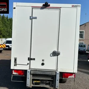 2020 Mercedes-Benz Sprinter 3.5t Progressive Chassis Cab Diesel Manual - Image 5
