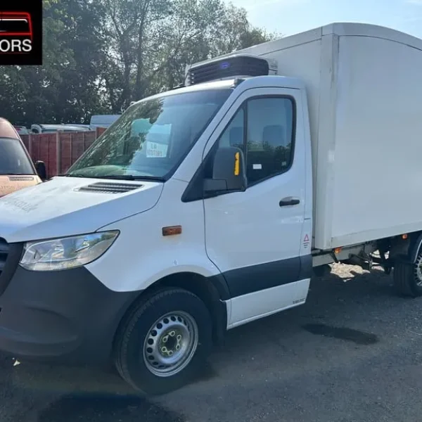 2020 Mercedes-Benz Sprinter 3.5t Progressive Chassis Cab Diesel Manual