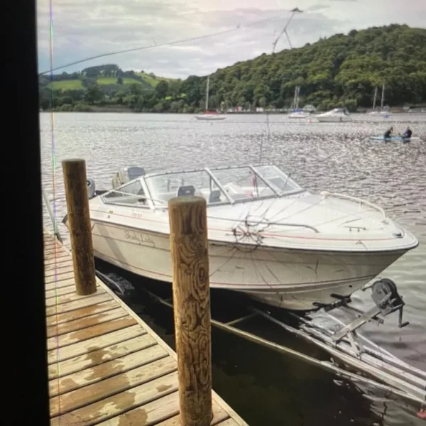 Speedboat