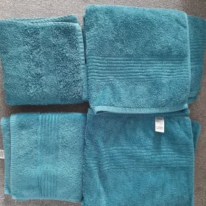 4 M&S teal blue luxury Egyptian hand bath towels