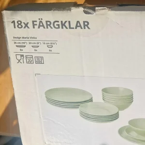 IKEA FÄRGKLAR 18-piece service, matt green - Image 3
