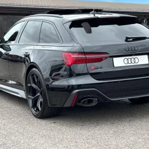 2025 Audi RS6 Avant 4.0 TFSI V8 Performance Carbon Vorsprung - Image 2
