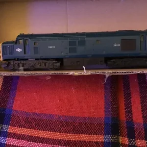OO gauge train