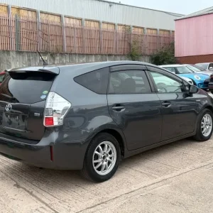 2012 Toyota Prius Plus 5-seater automatic - Image 5