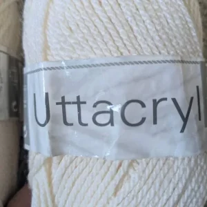 Yello yarn & cream yarn - Image 3