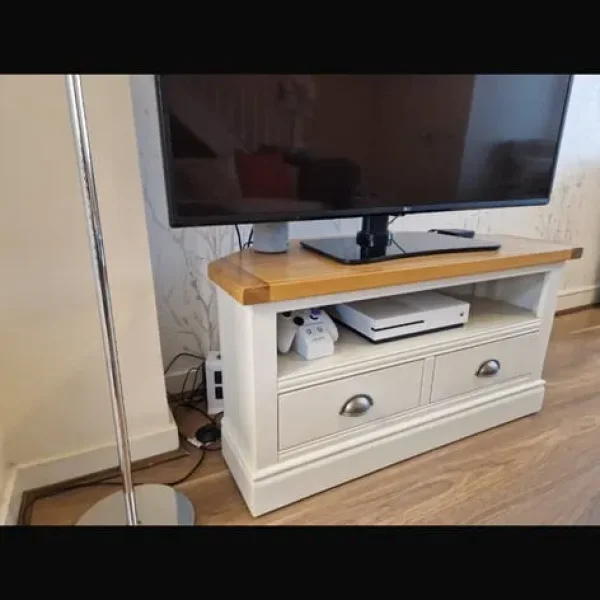 Tv Unit with matching sideboard