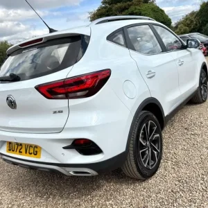 MG ZS 1.0 T-GDI Exclusive Auto Euro 6 2022 - Image 4