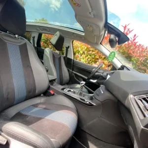 2018 Peugeot 308 SW 1.2 Petrol LHD - Image 4