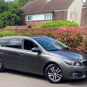 2018 Peugeot 308 SW 1.2 Petrol LHD - Image 5